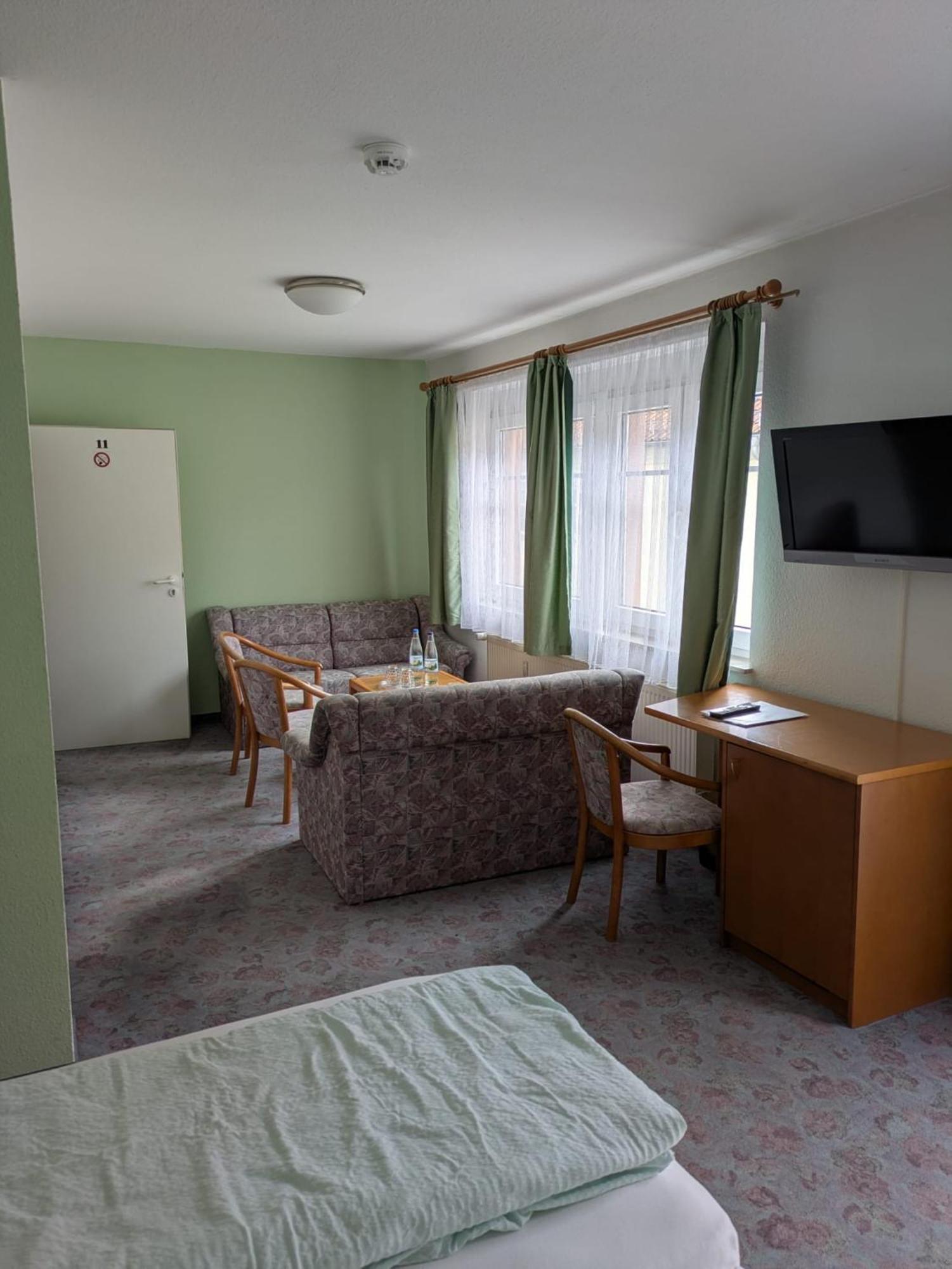 Eckartsberga Hotel Am Markt מראה חיצוני תמונה