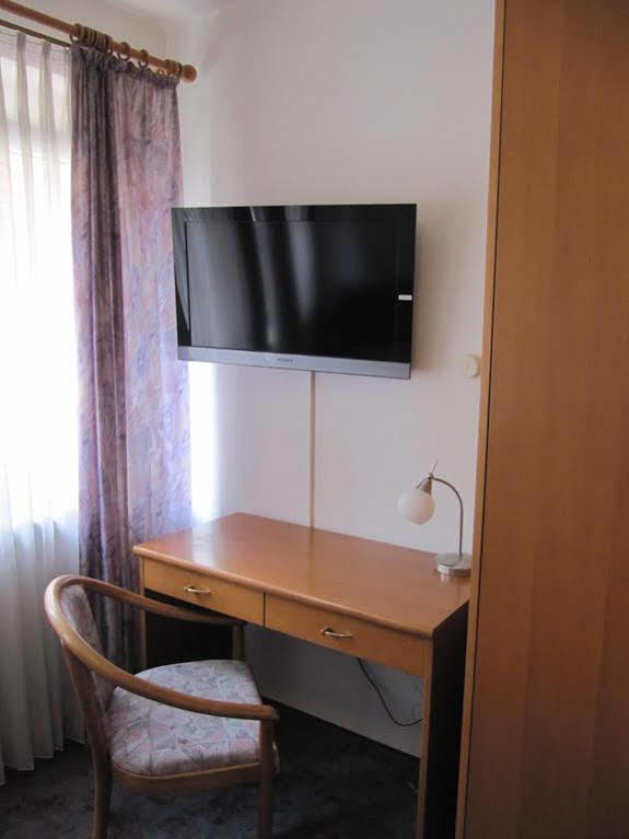 Eckartsberga Hotel Am Markt מראה חיצוני תמונה